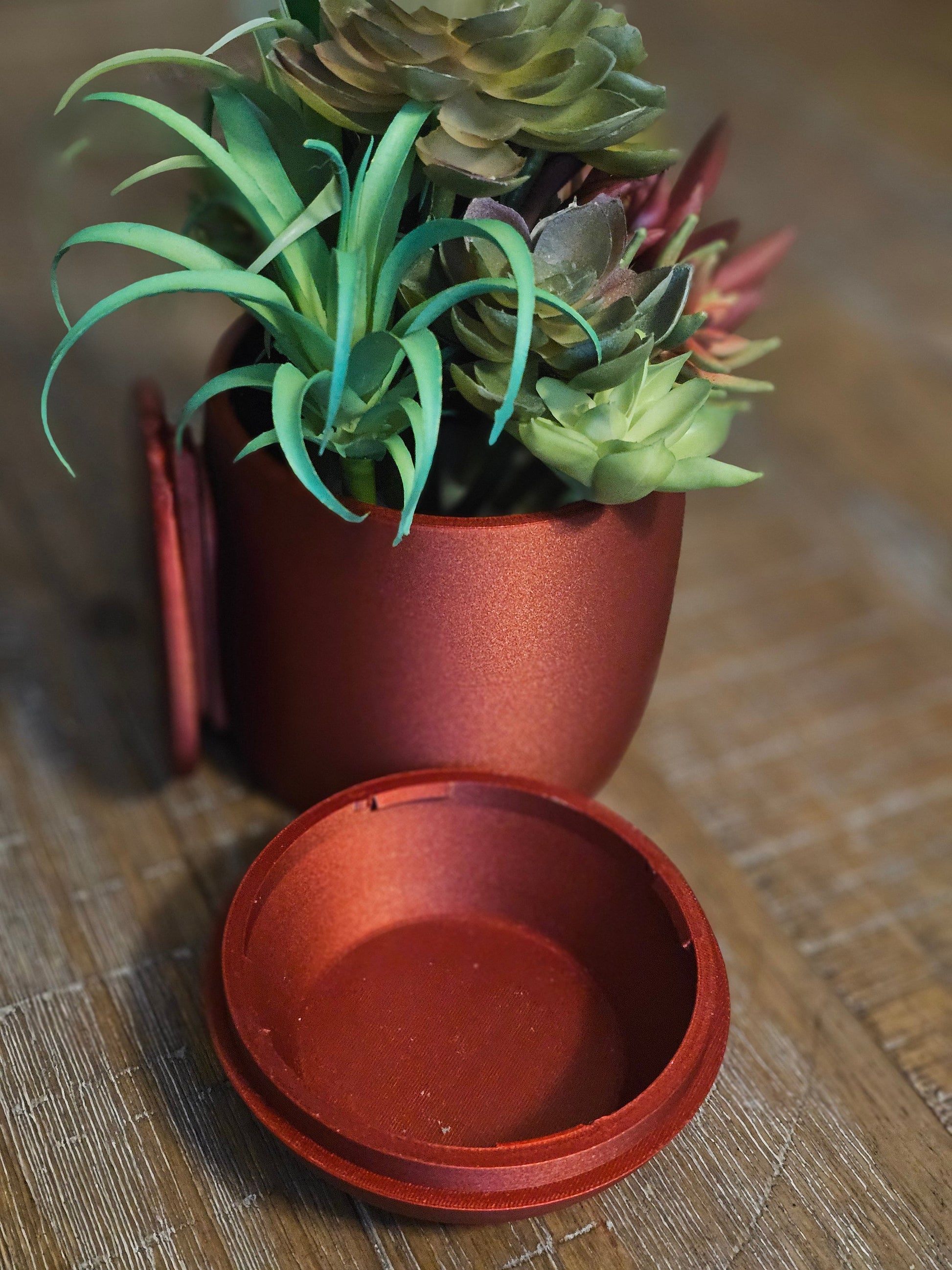 Wall Hanging 4.5 inch Flower Pot W/water tray