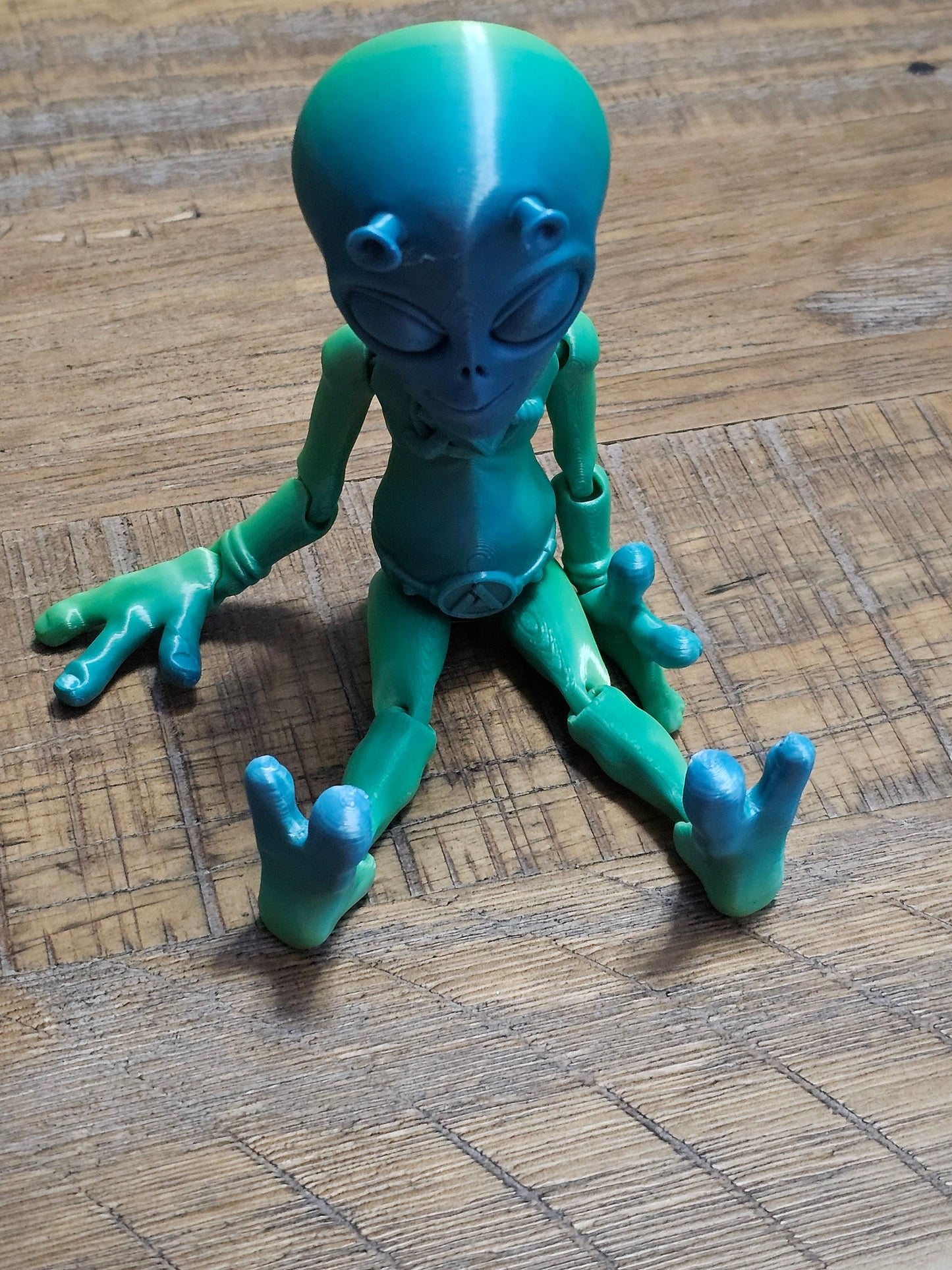 8" Flexible Alien