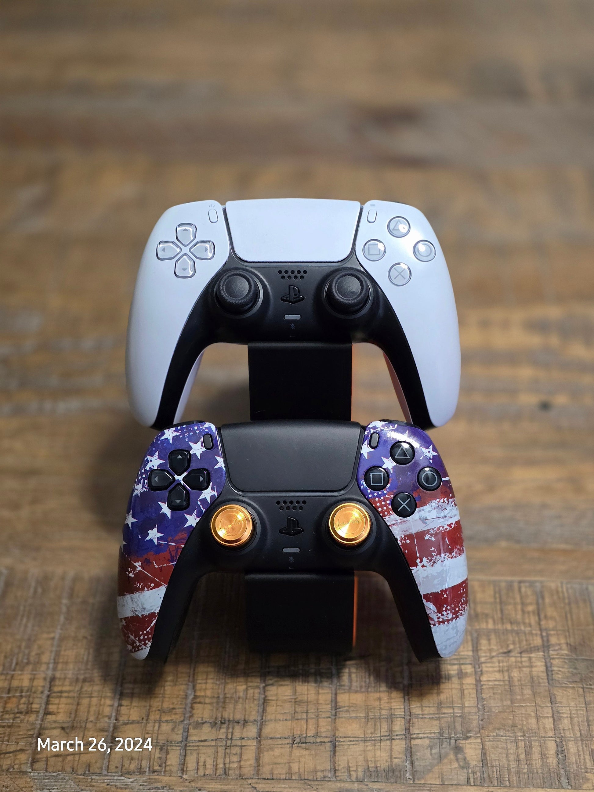 PS5 PlayStation Xbox Controller Stands. Single or Double