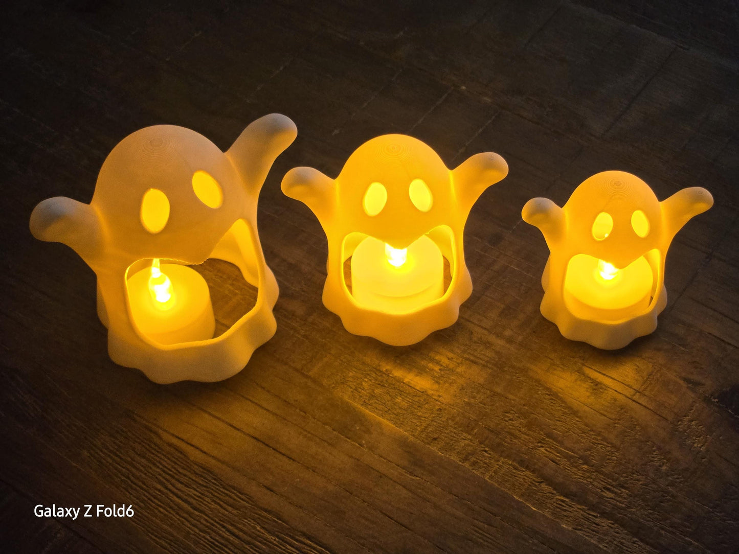 3 Peice Ghost Candle Display With tealights